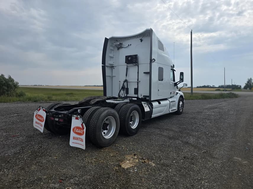 2020 Peterbilt 579 - 7