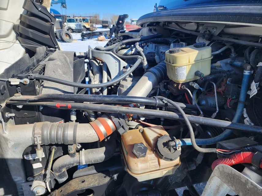 2008 Freightliner BUSINESS CLASS M2 106 - 10