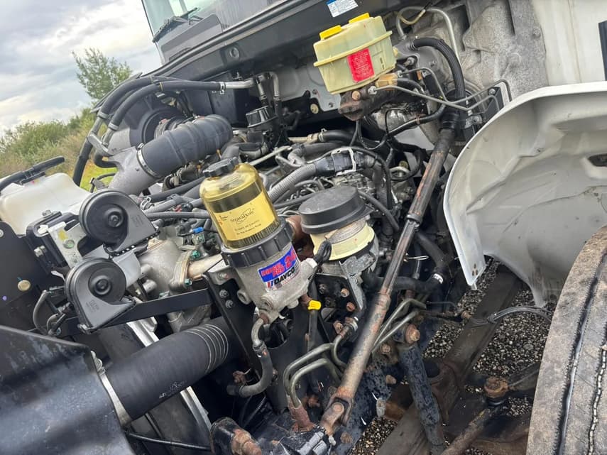 2020 Hino 338 - 14