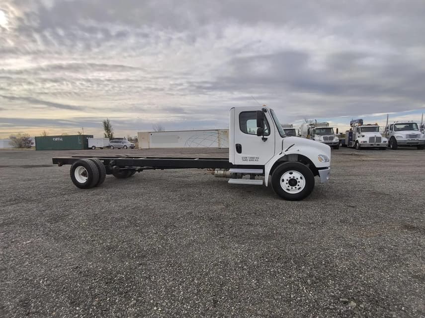 2024 Freightliner EM2 106 - 6
