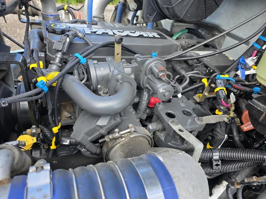 2021 Peterbilt 337 - 48