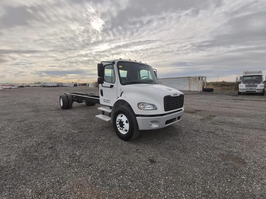 2024 Freightliner EM2 106 - 7