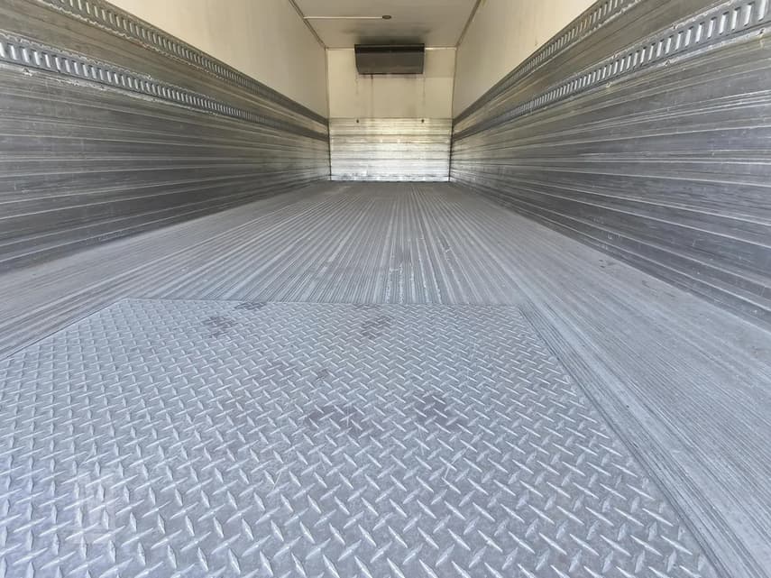 2019 Freightliner BUSINESS CLASS M2 106 - 15