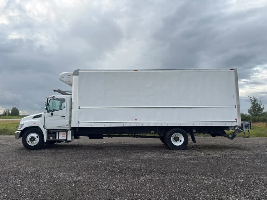 2020 Hino 338 - 2