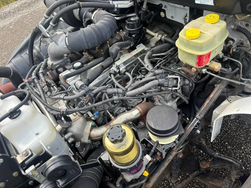 2020 Hino 338 - 9