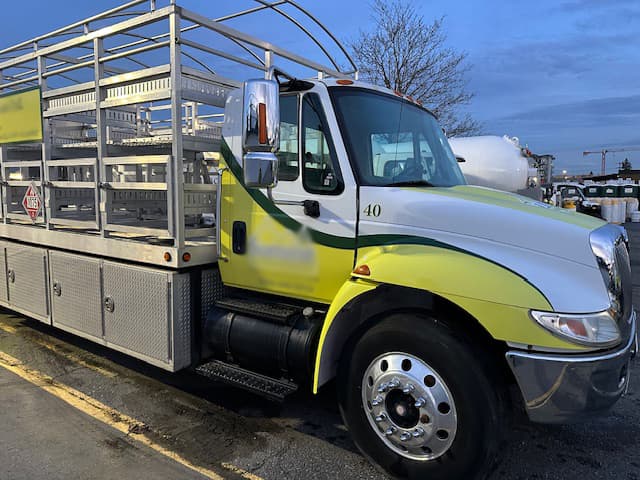 2006 International 4300 - 3