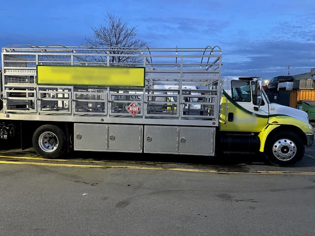 2006 International 4300 - 4