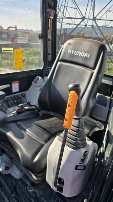 2025 Hyundai HX48AZ - 4