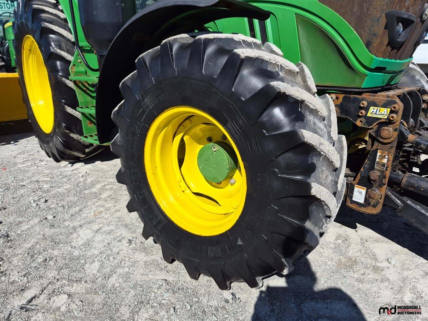 2016 John Deere 6130M - 13