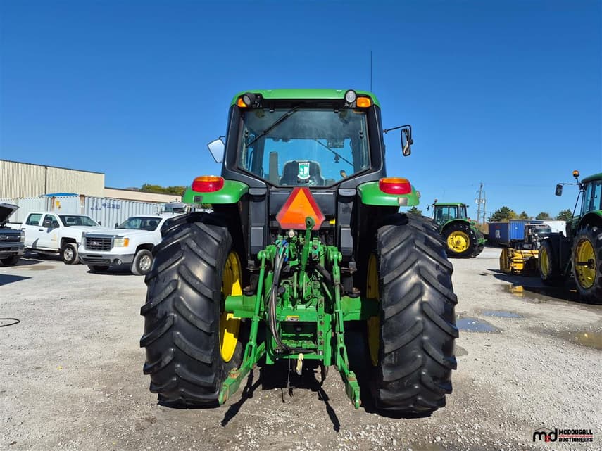 2018 John Deere 6120M - 8