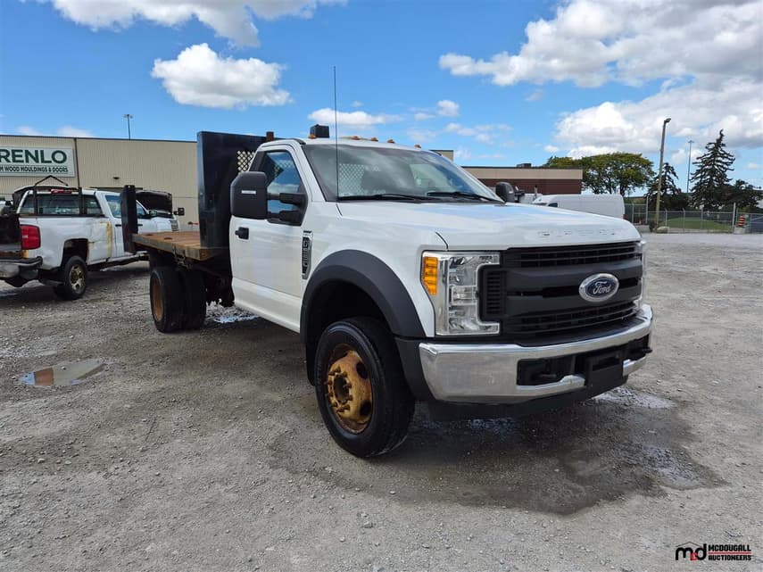 2017 Ford F-550 Super Duty - 10