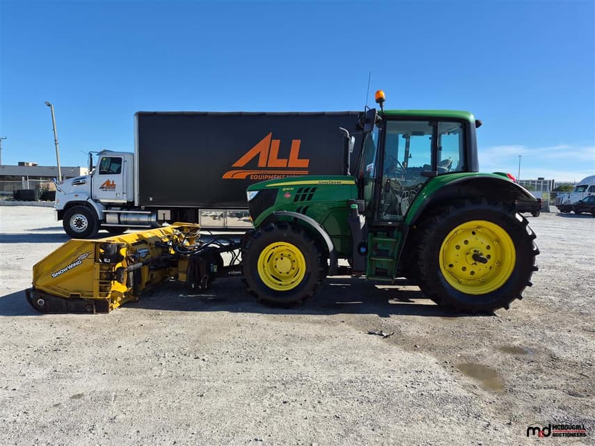 2019 John Deere 6110M - 3