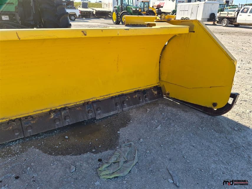 2019 John Deere 6110M - 22