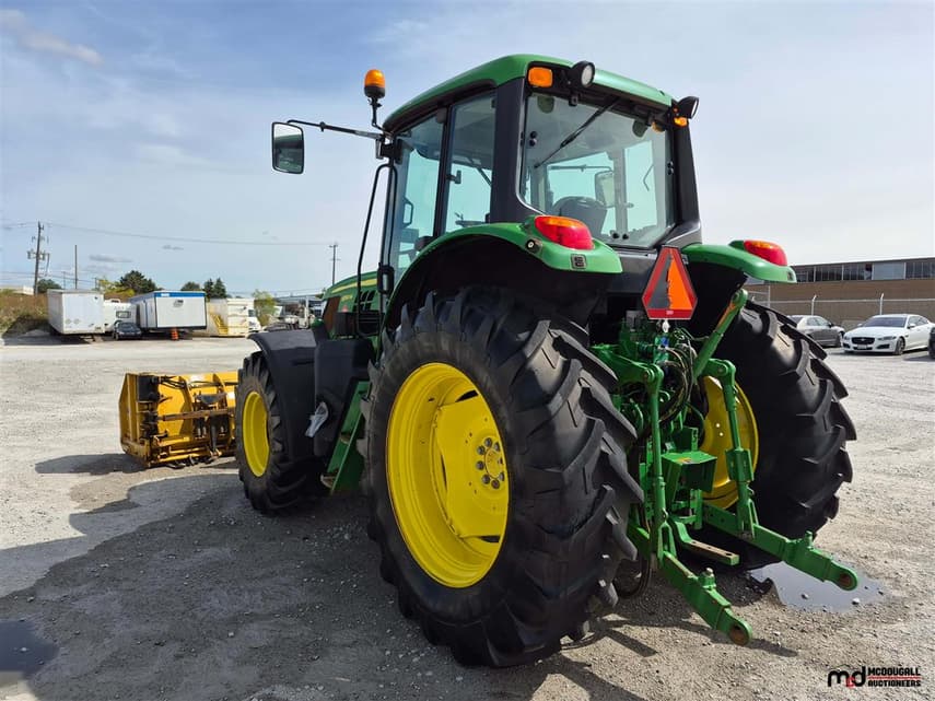 2016 John Deere 6130M - 6