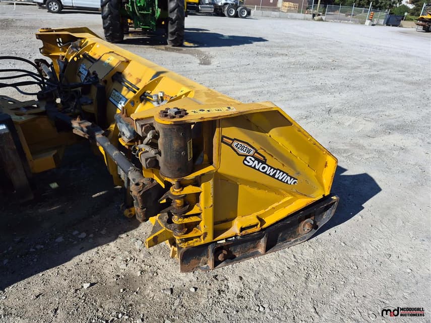 2019 John Deere 6110M - 19