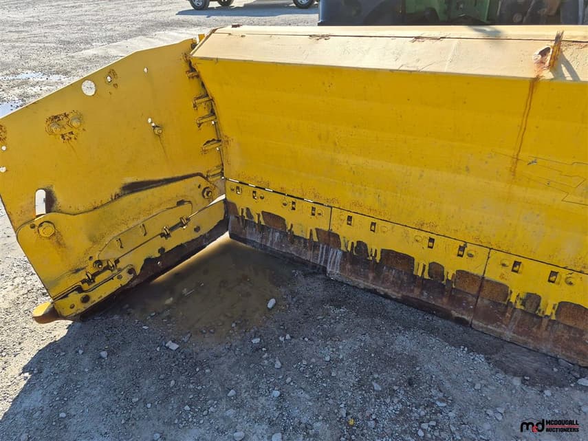 2018 John Deere 6120M - 17