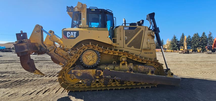 2017 Caterpillar D8T - 8