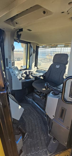 2017 Caterpillar D8T - 2