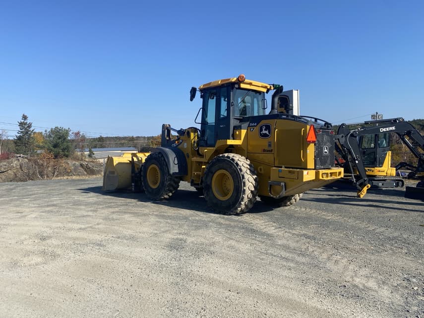 2023 John Deere 544P - 7