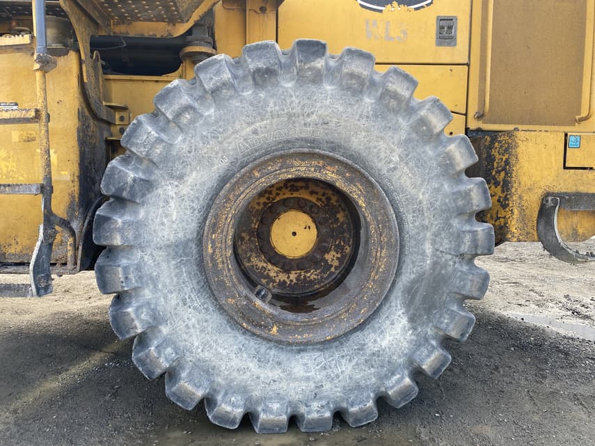 2020 John Deere 724L - 9