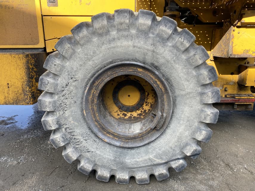 2020 John Deere 724L - 10