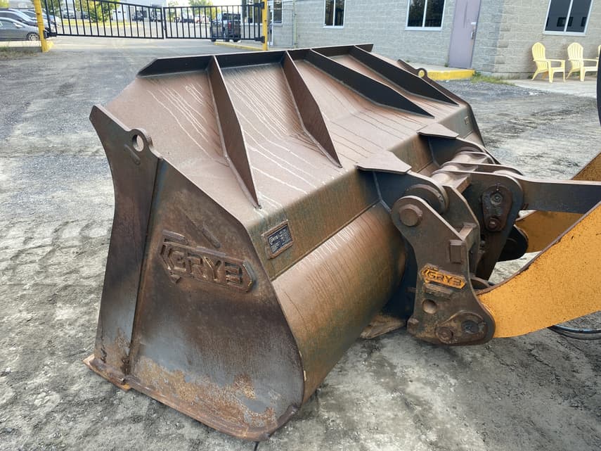 2021 Case 721G - 6