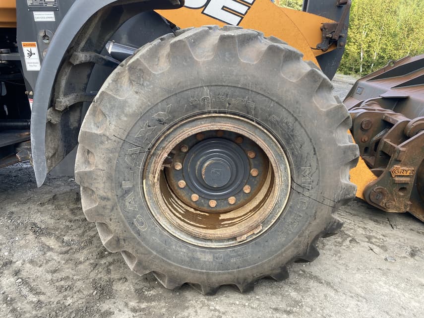 2021 Case 721G - 16