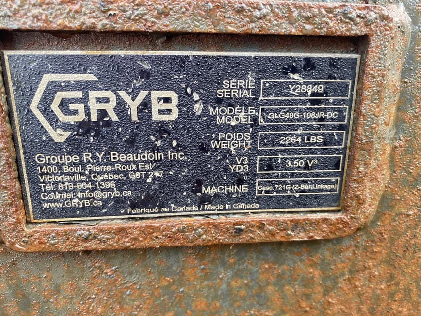 2021 Case 721G - 25