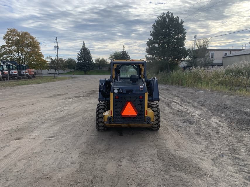 2023 John Deere 324G - 6