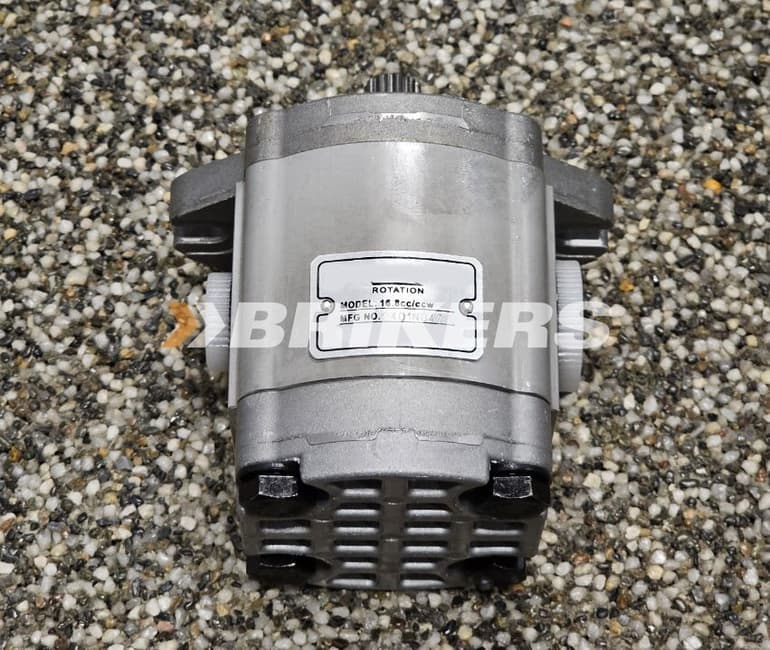 AT202122 John Deere - 1
