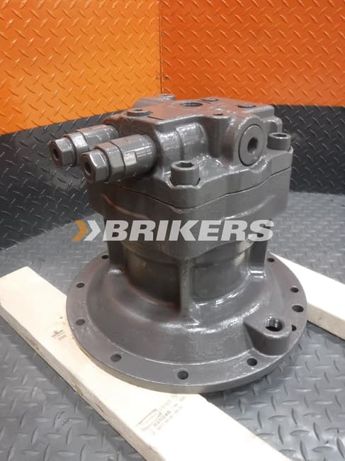 YA00019027PU John Deere - 1