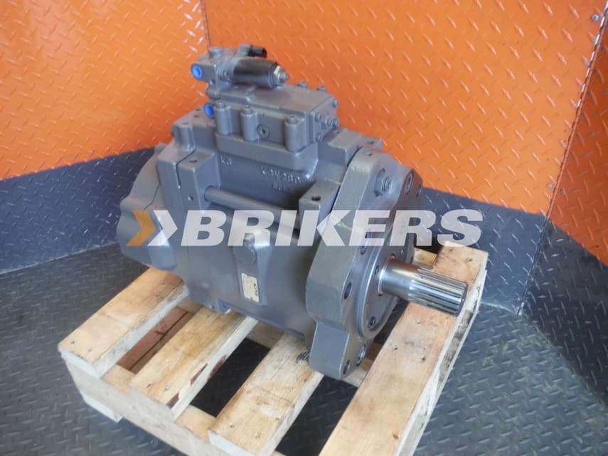 FYA00053205 John Deere - 1