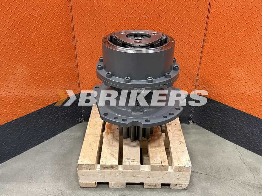YB60000217 John Deere - 1
