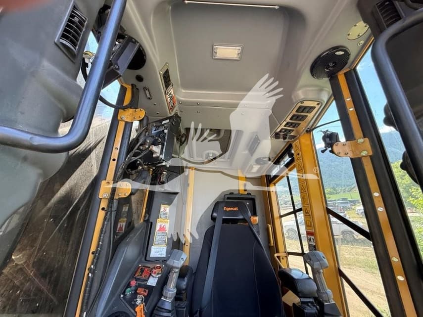 2020 Tigercat LX870D - 14