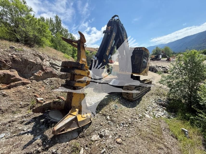 2020 Tigercat LX870D - 1