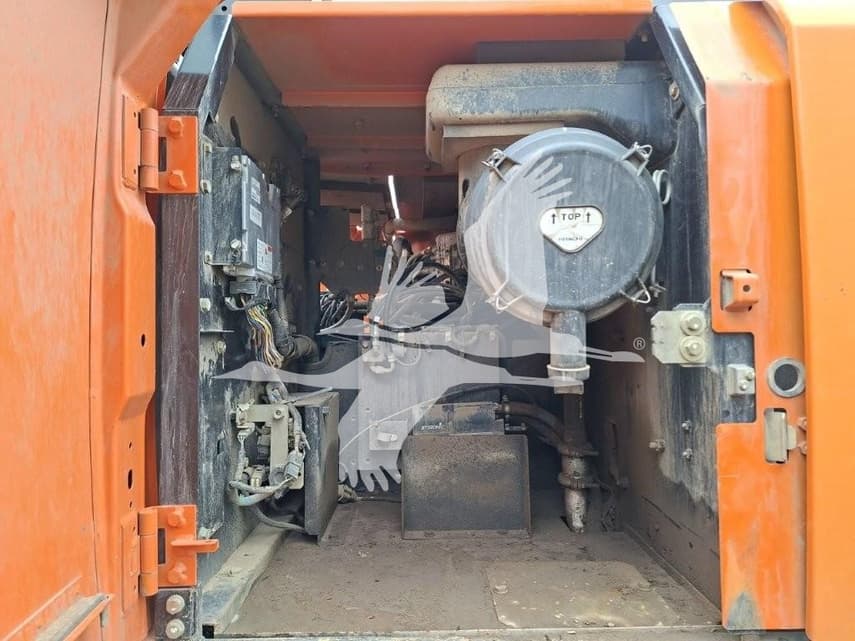 2013 Hitachi ZX290LC-5N - 21