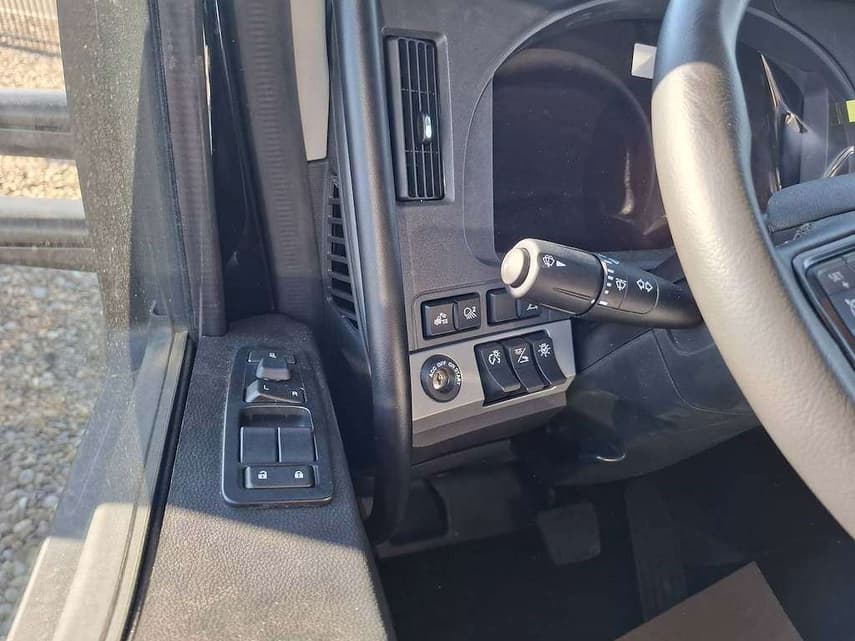 2027 Kenworth W990 - 10