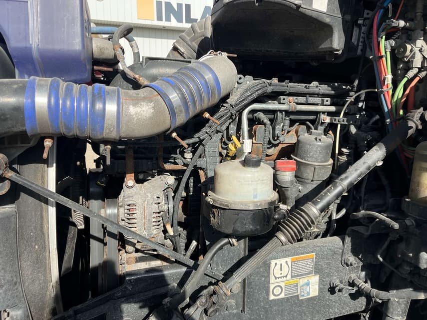 2022 Kenworth T680 - 12