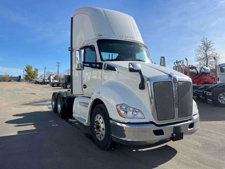 2022 Kenworth T680 - 9