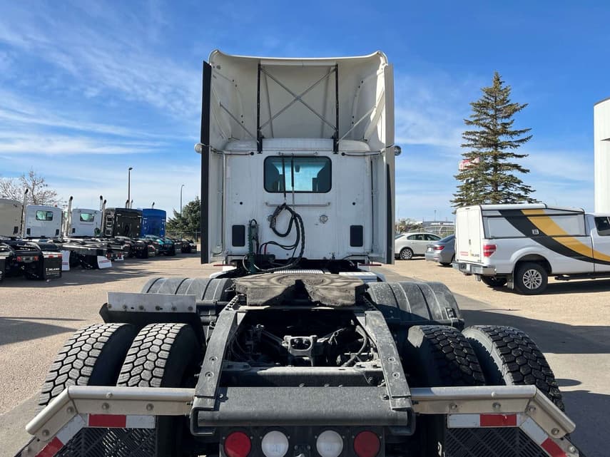 2022 Kenworth T680 - 4