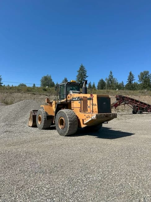 2004 Case 921C - 3