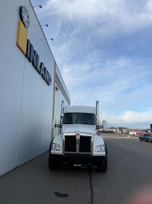 2027 Kenworth T880 - 2