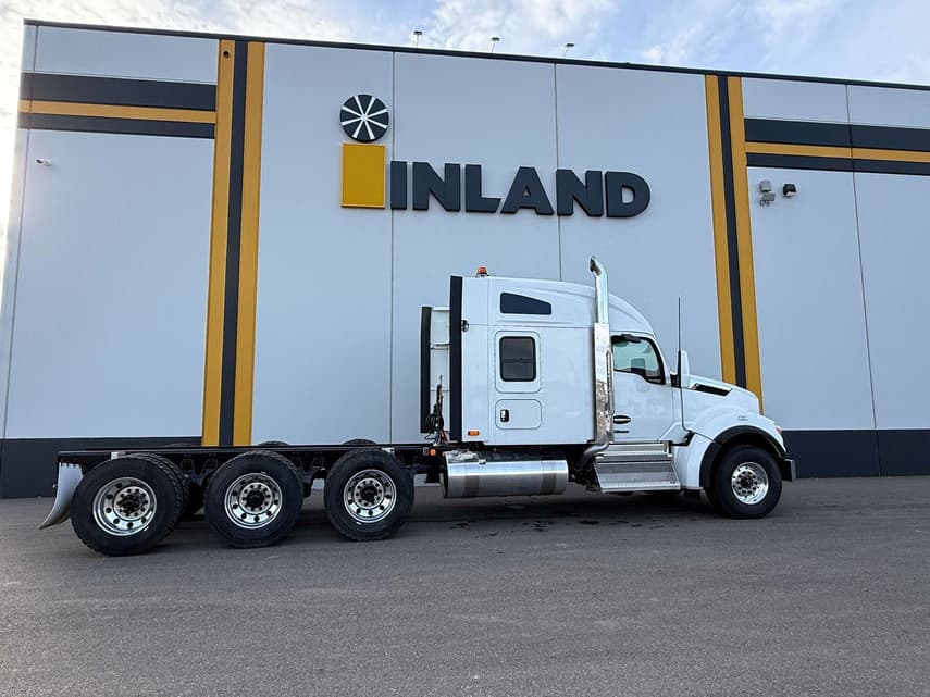 2027 Kenworth T880 - 2