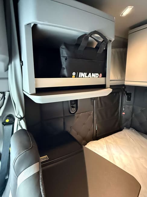 2027 Kenworth T880 - 9