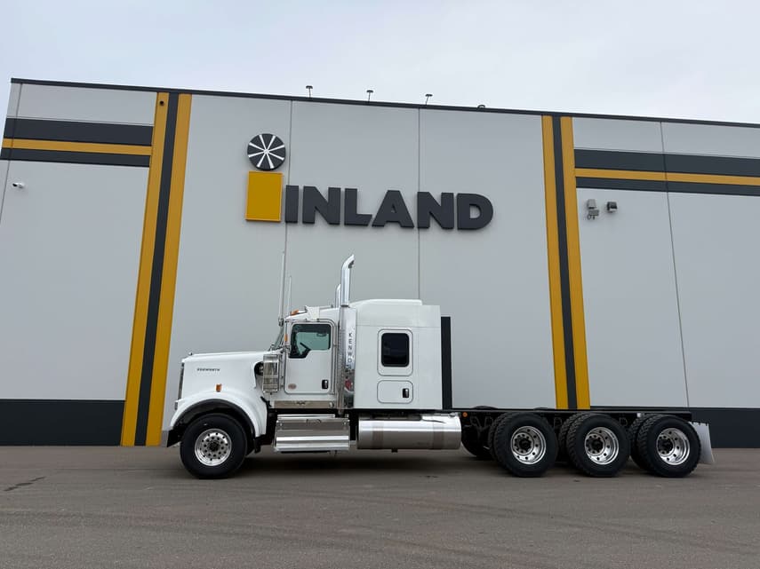 2027 Kenworth W900 - 5