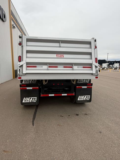 2027 Kenworth T880 - 6