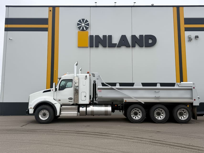 2027 Kenworth T880 - 5