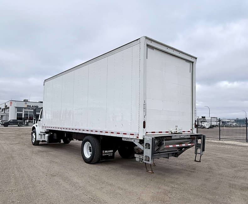 2023 Freightliner M2 - 6