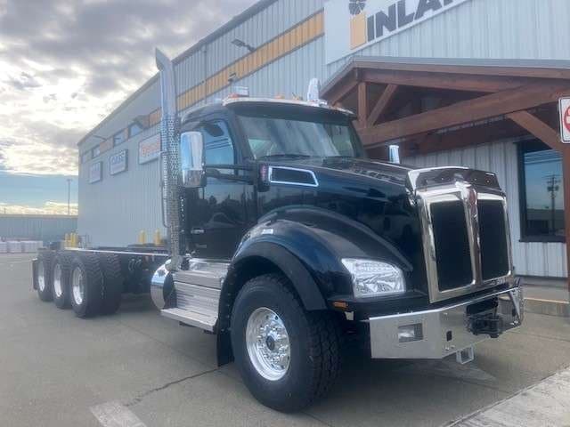 2027 Kenworth T880 - 1