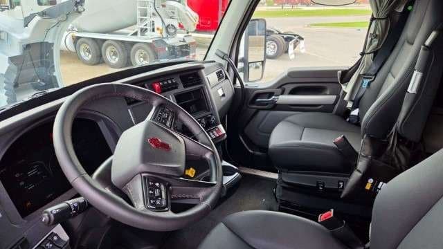 2027 Kenworth T680 - 2